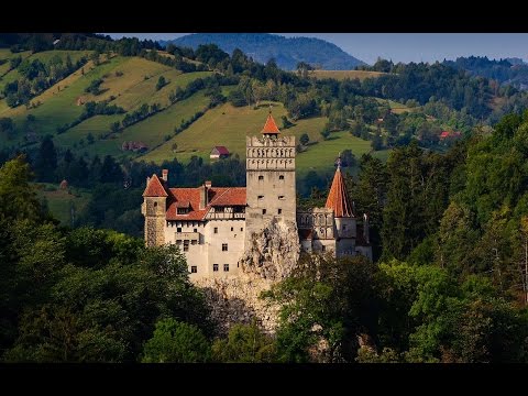 Castelul Bran - Bran Castle - Dracula&#039;s Castle in Transylvania