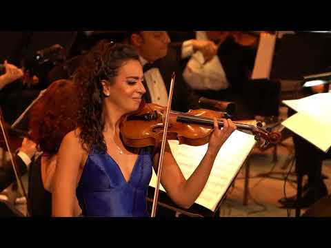 El Helwa Di الحلوة دي LIVE (Cairo Opera House) - The Ayoub Sisters