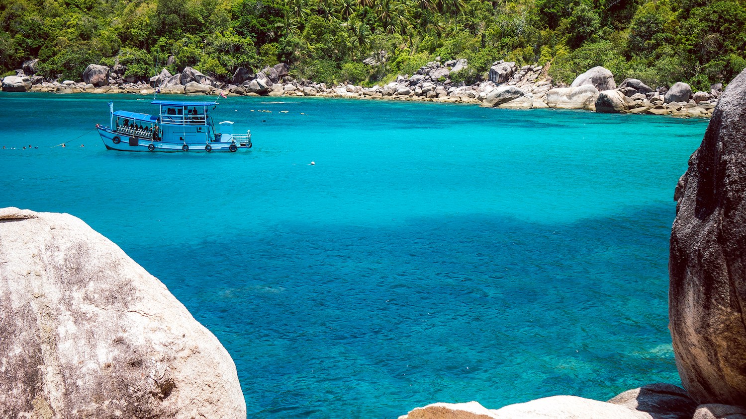 Mango Bay - Places to visit on Koh Tao, Thailand