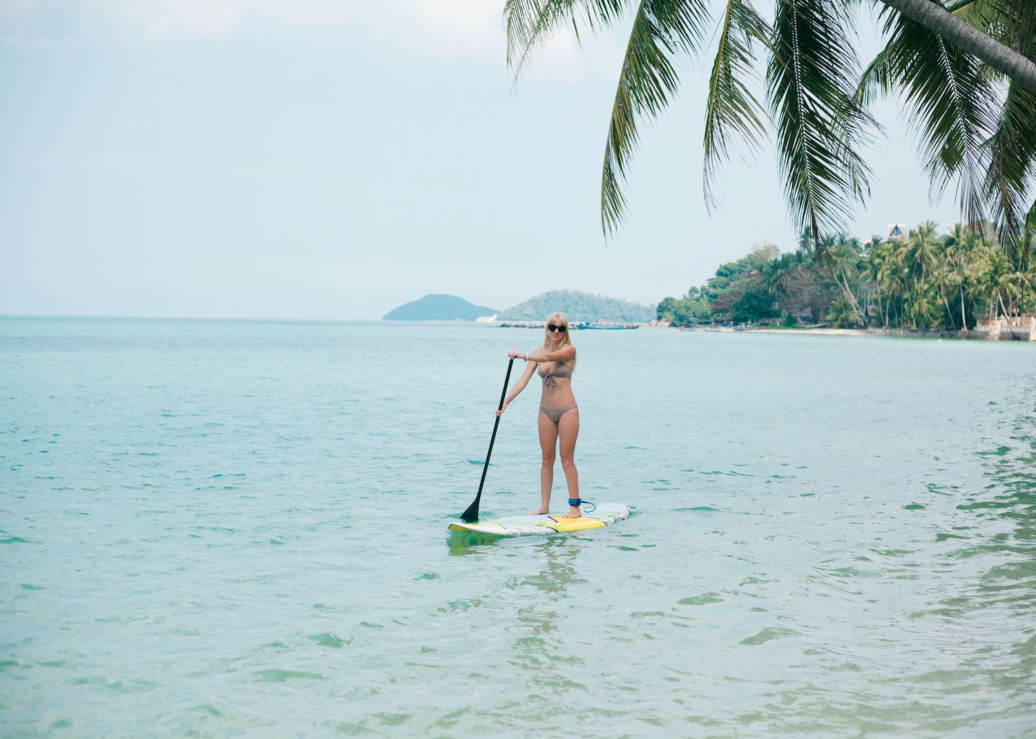 stand up paddleboard - things to do koh tao thailand