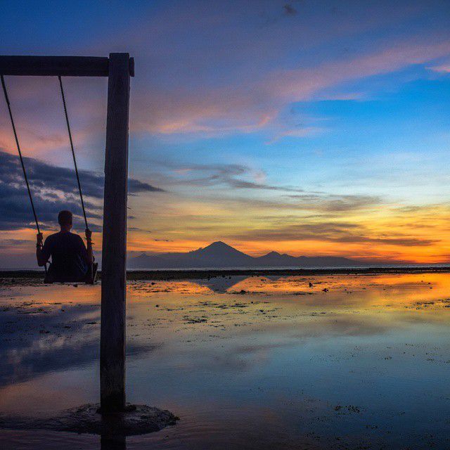  Balançoire au coucher du soleil Gili Trawangan - Meilleures choses à faire sur les îles GIli