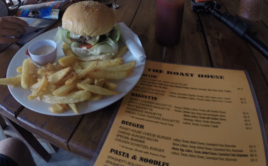 THE 7 BEST PLACES TO EAT ON GILI TRAWANGAN