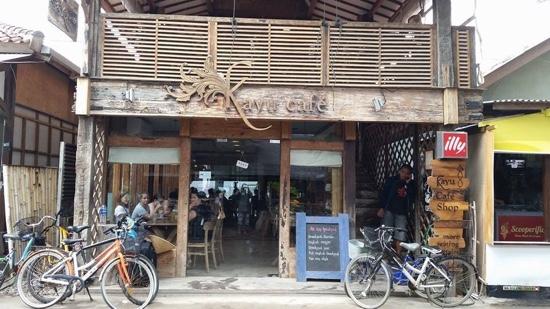 kayu-cafe-front-main