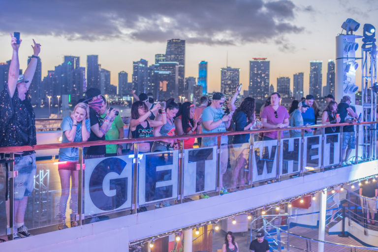 groove cruise 2023