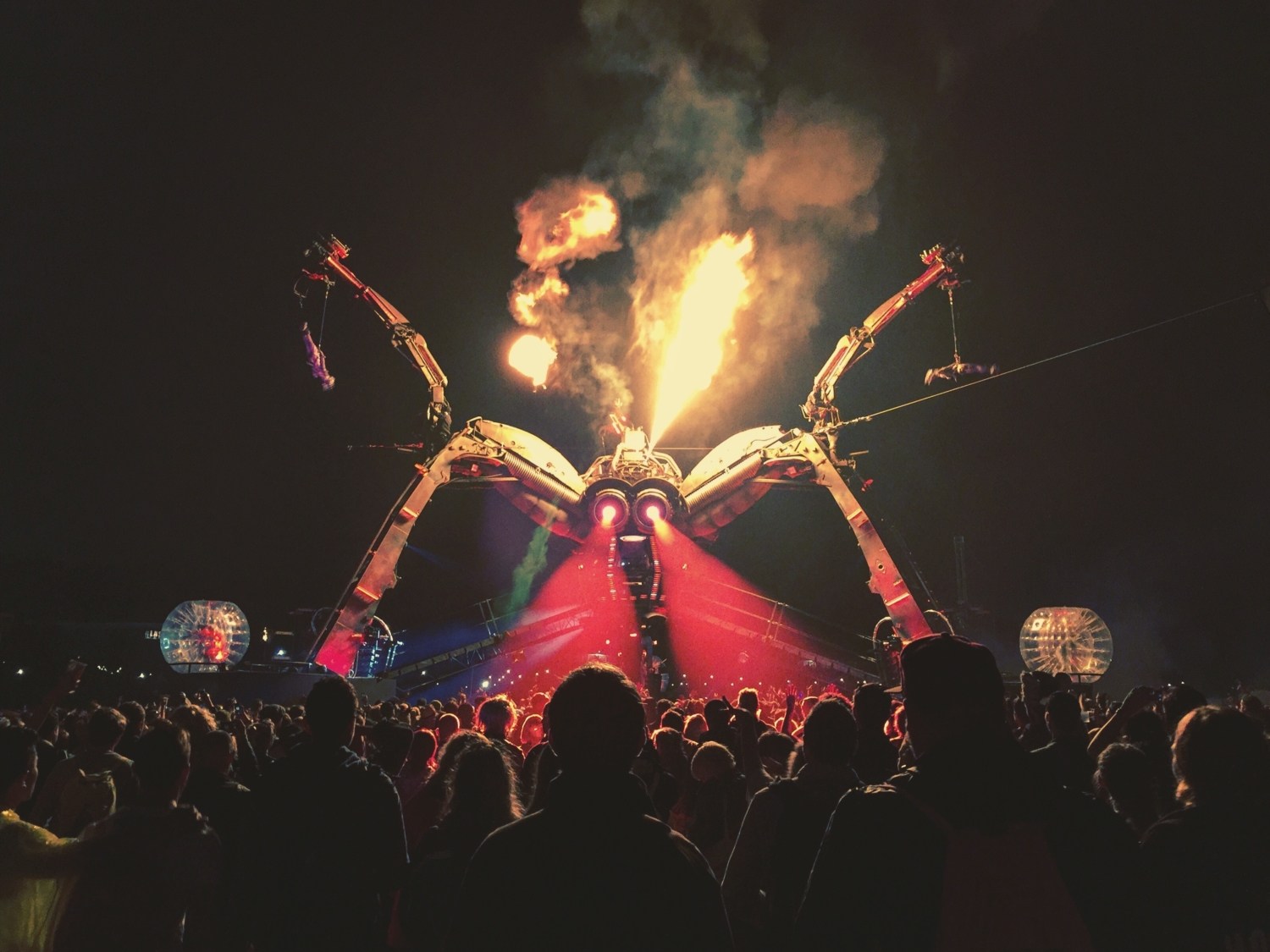33 Best UK Festivals To Experience Before You Die (2024)