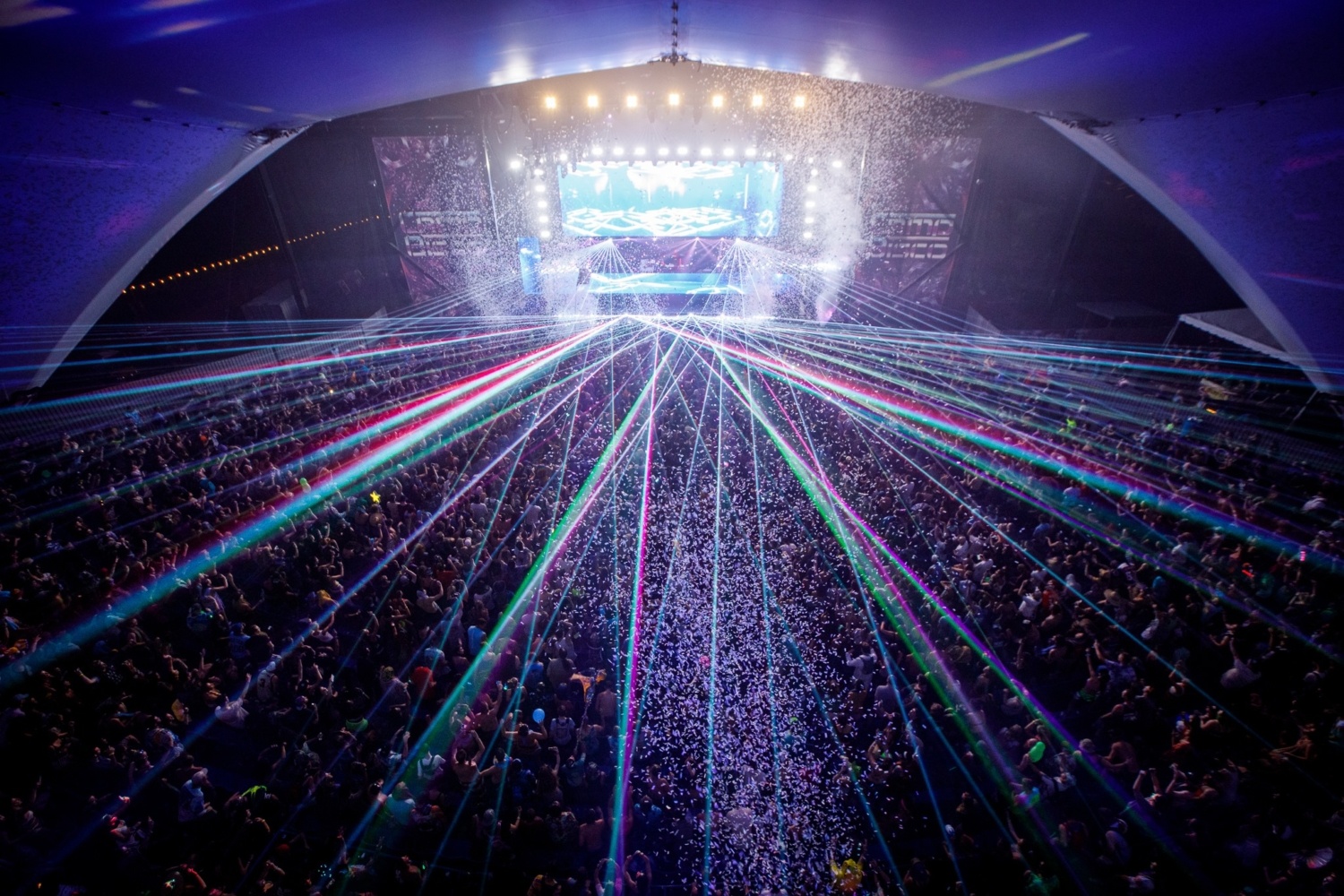 TOP 20 EDM & Electronic Music Festivals in the USA (2022 Edition) Traffic Torch