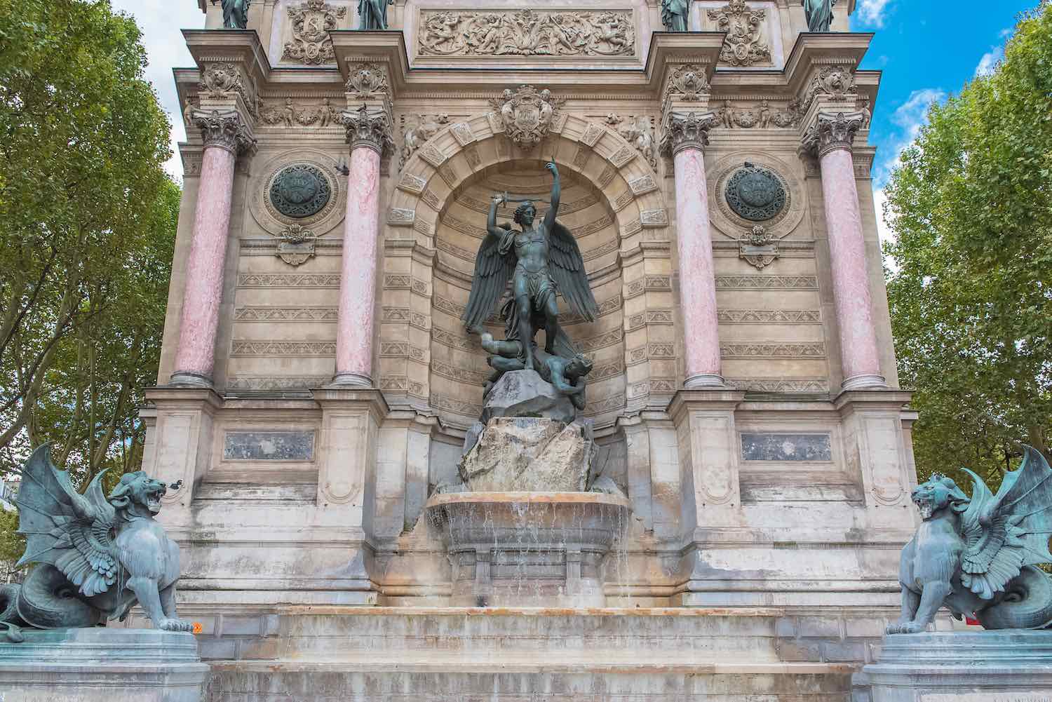 Fontaine Saint Michel - Paris Must Do in Two Days