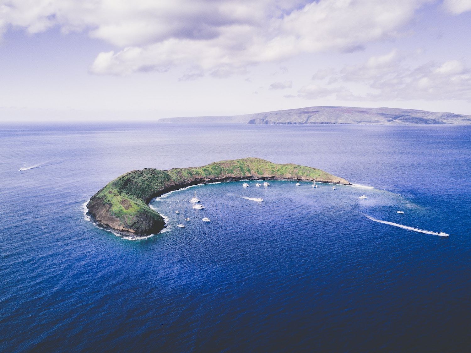 Maui Itinerary - Molokini Crater Snorkeling Tour