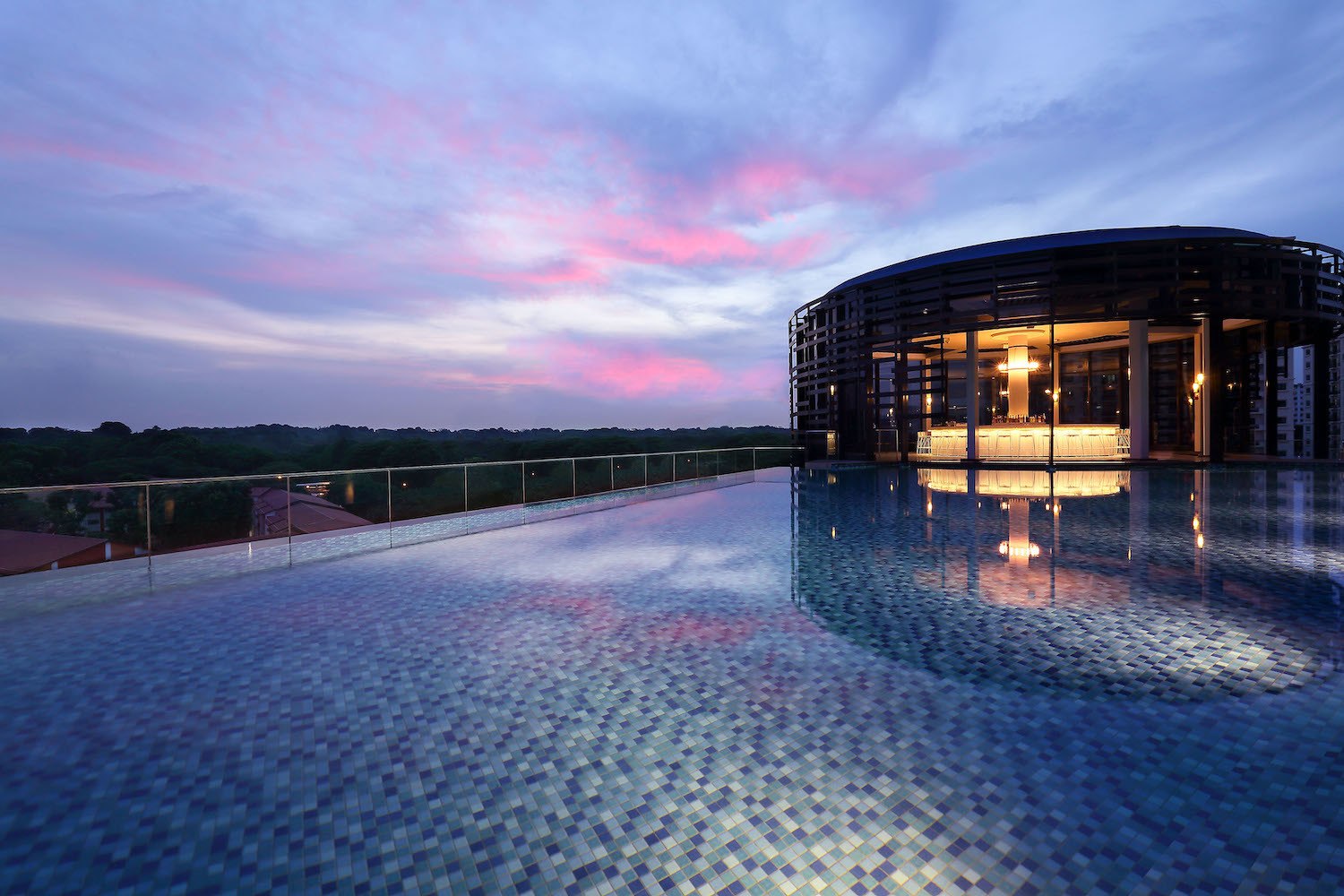 Park Hotel Alexandra Infinity Pool in Singapore