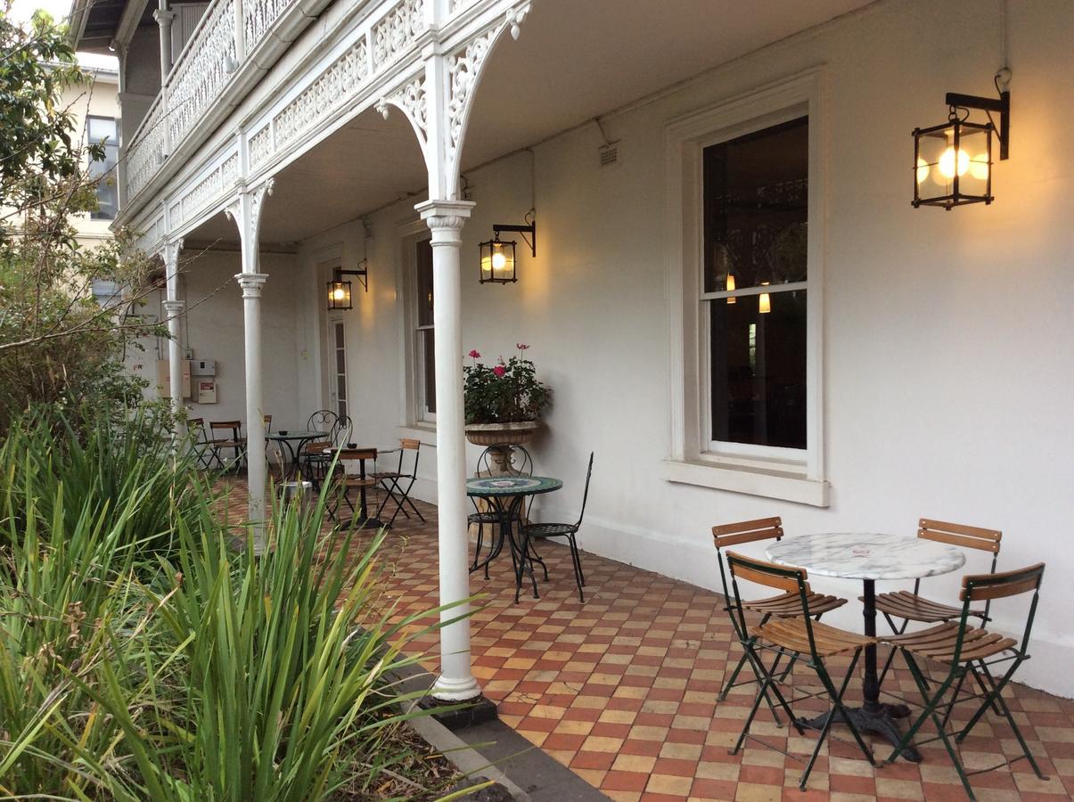 Richmond Hill Hotel - Best Hostels in Melbourne