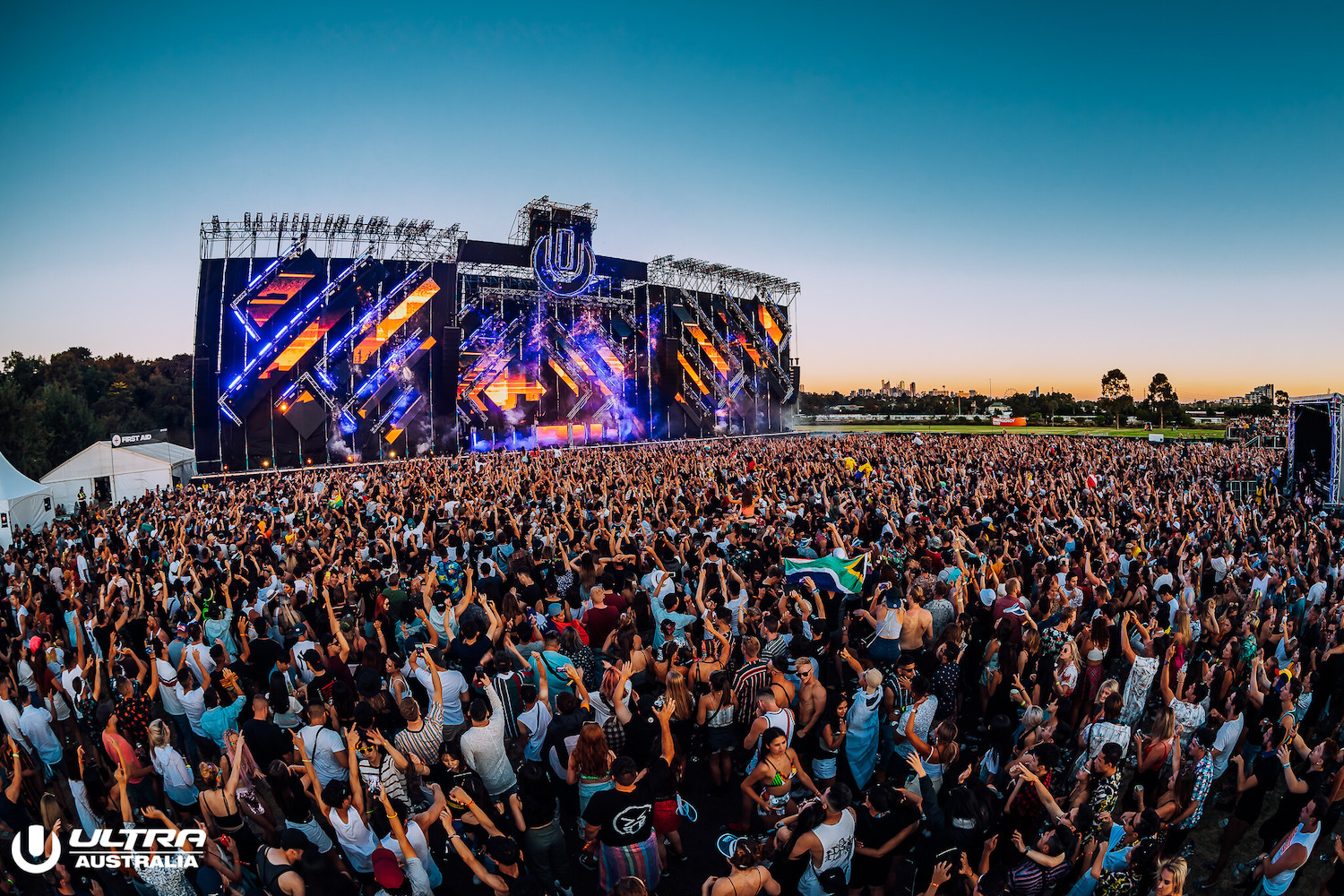 30 Music Festivals Australia To Experience Before You Die [2022]