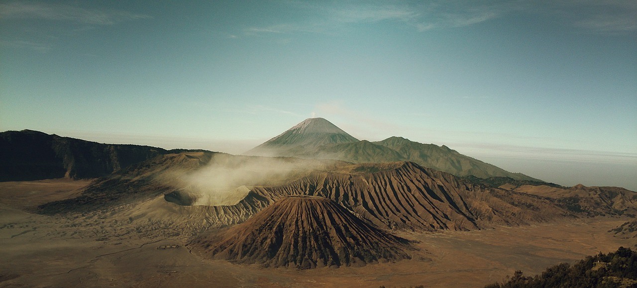 Volcanos - Facts about Iceland