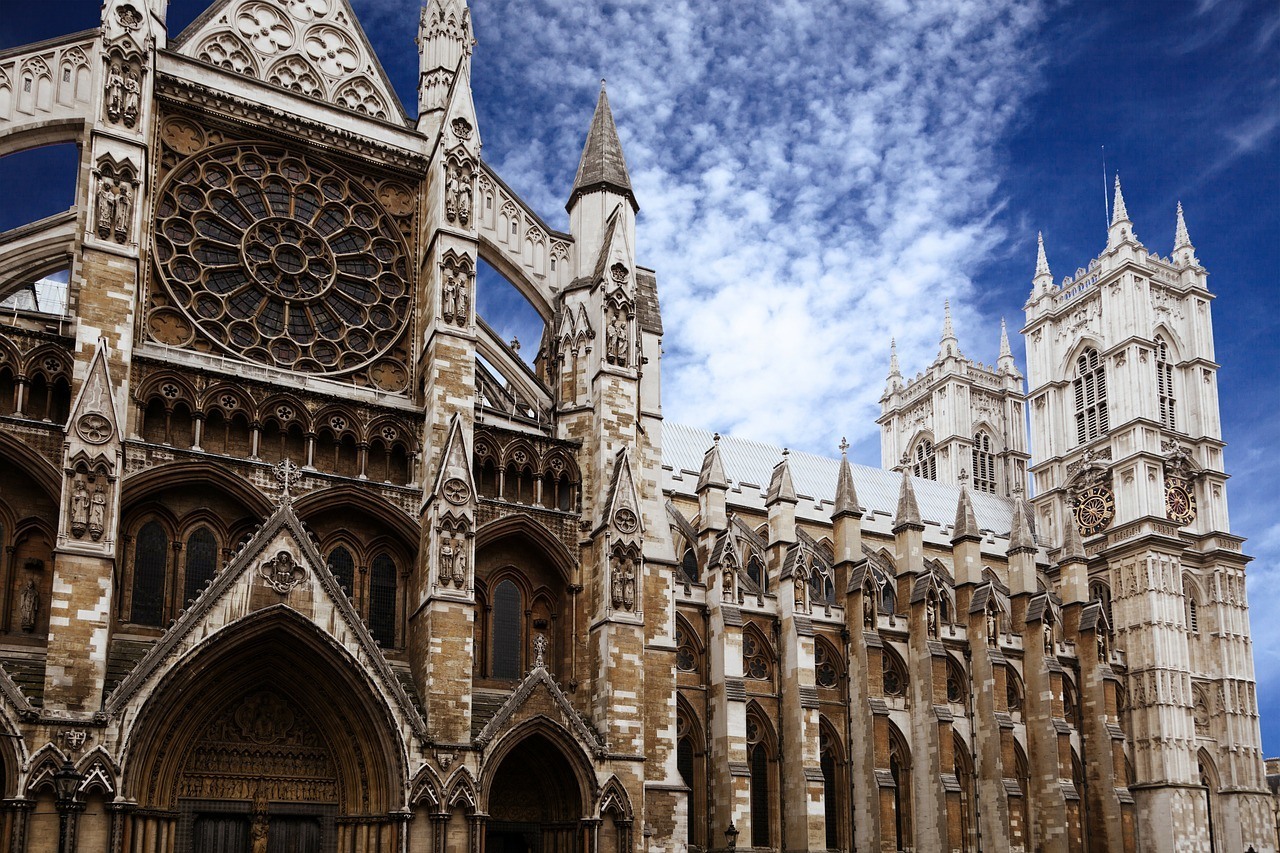 Westminster Abbey - Best Places to Visit in London in 2 Days