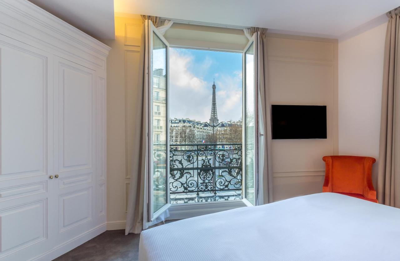 Hotel La Comtesse - paris hotel with view of eiffel tower