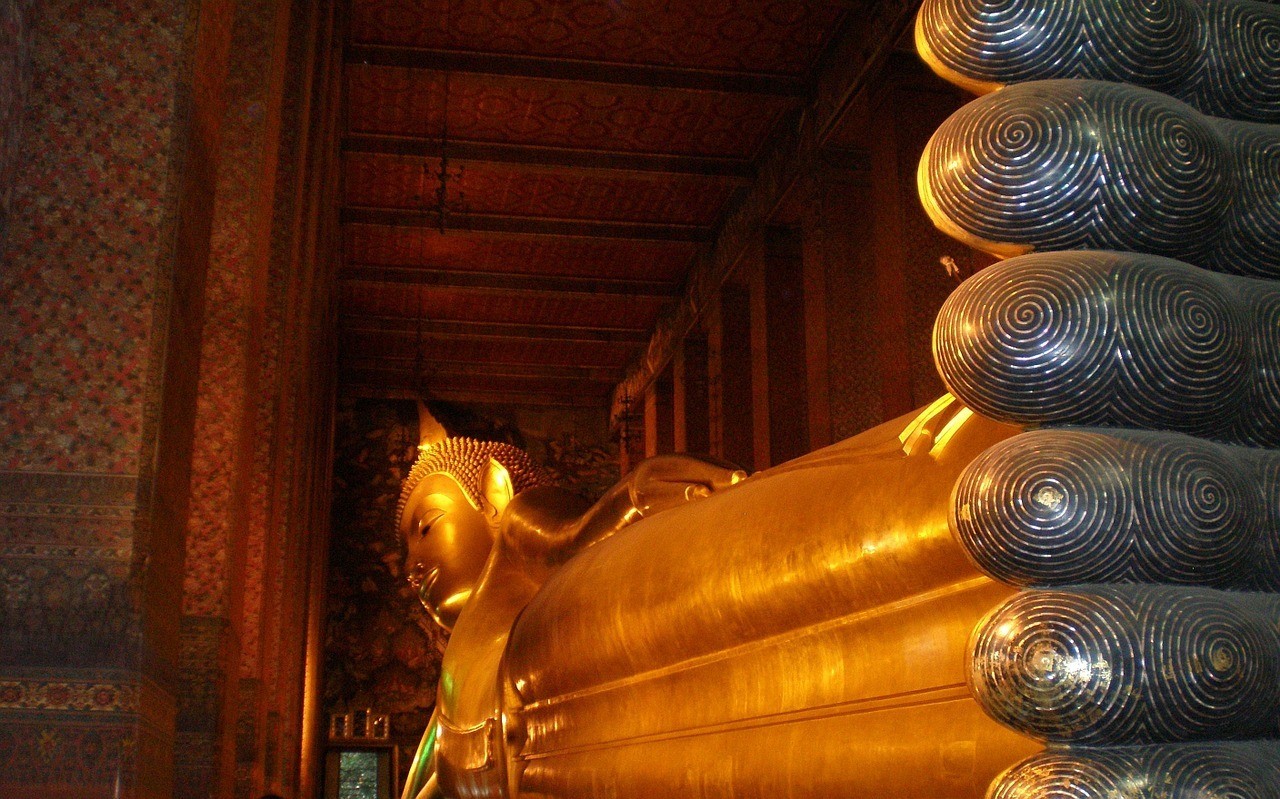 Reclining Buddha - What to do in Bangkok in 48 hours