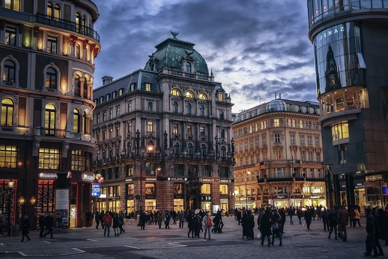Vienna at Night - Two Days Travel Blog