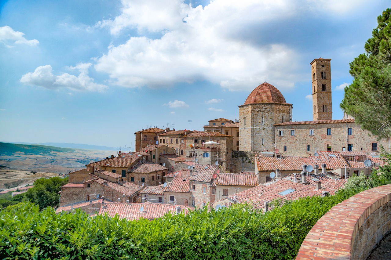 Volterra - Where To Stay in Tuscany