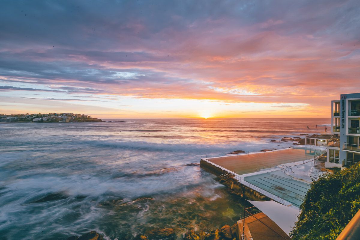 Bondi Beach Sunrise - Sydney Facts