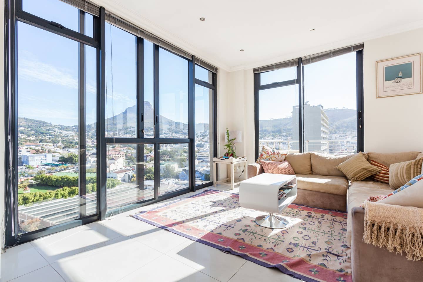 Luxury Airbnbs in Cape Town