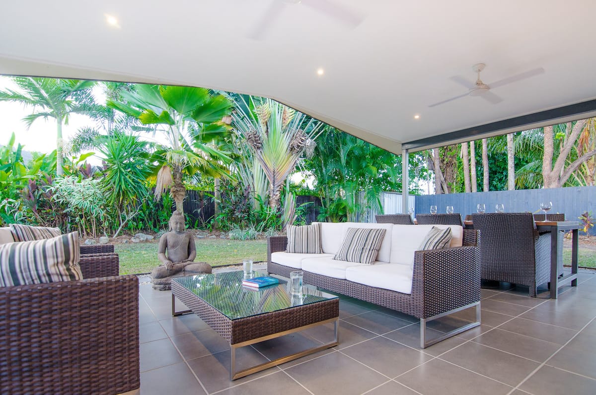 Open-plan tropical living in Cairns