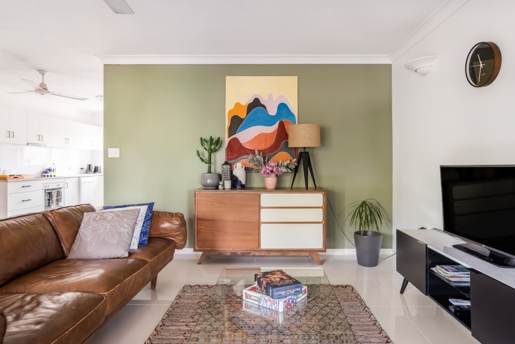 17 BEST Airbnb Cairns Vacation Rentals For The Ultimate Getaway