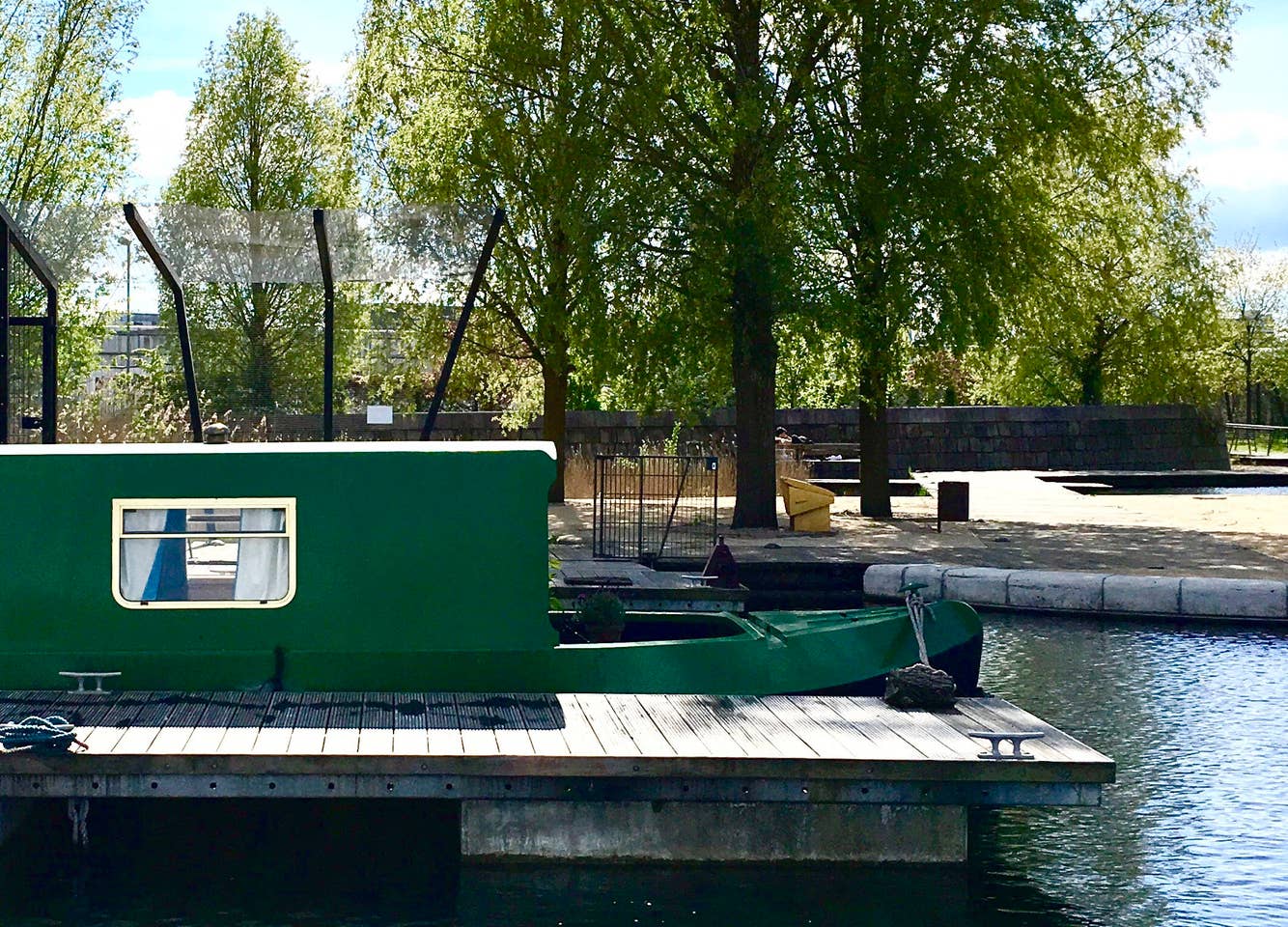 Unique Manchester Boathouse Airbnb