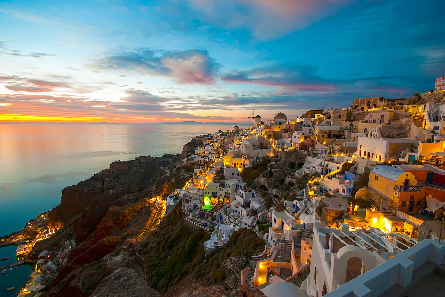 Airbnbs in Santorini