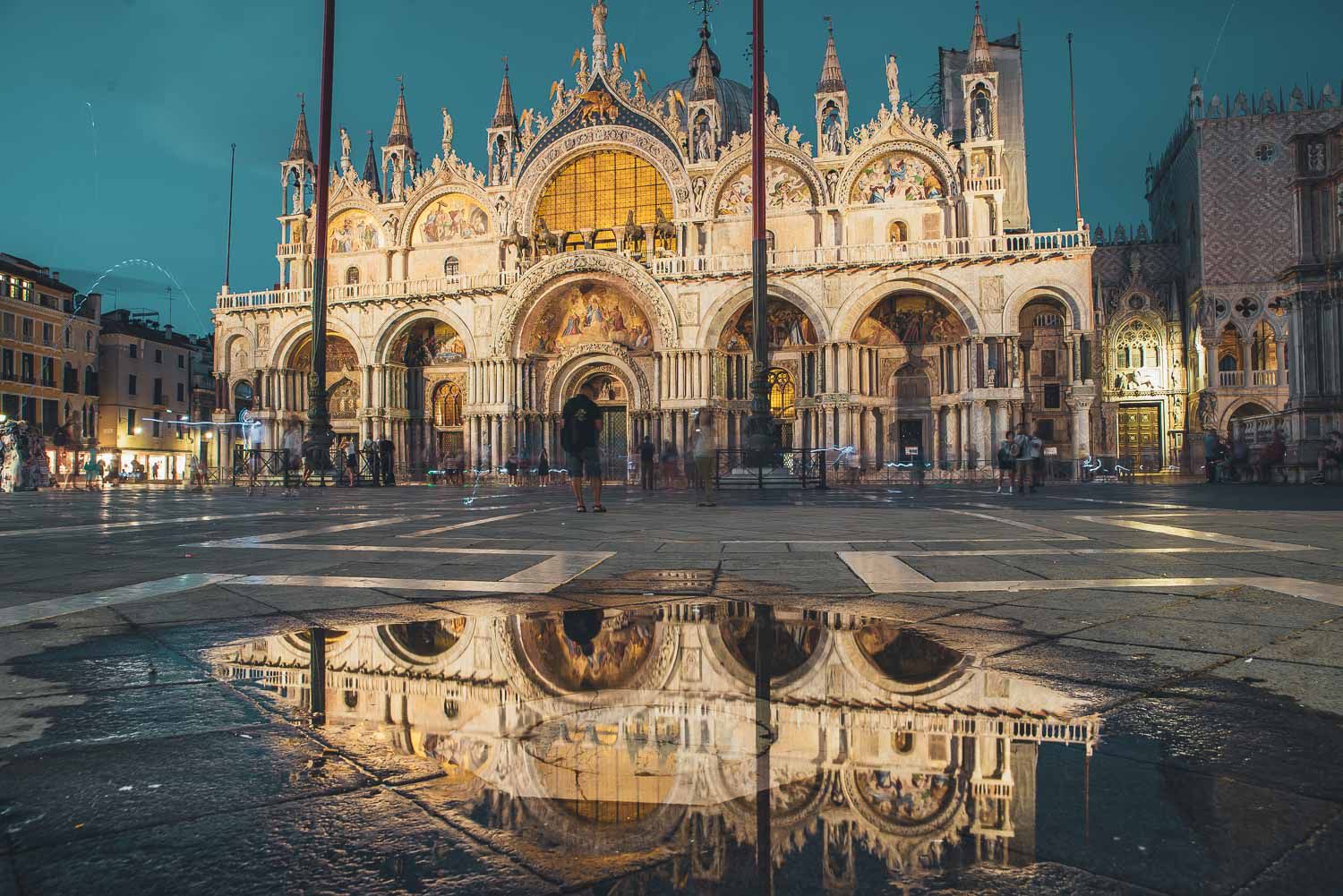 Airbnbs in Venice Near St Marks Square