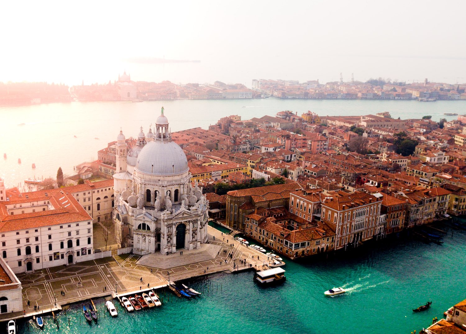 Best Airbnb's in Venice, Italy