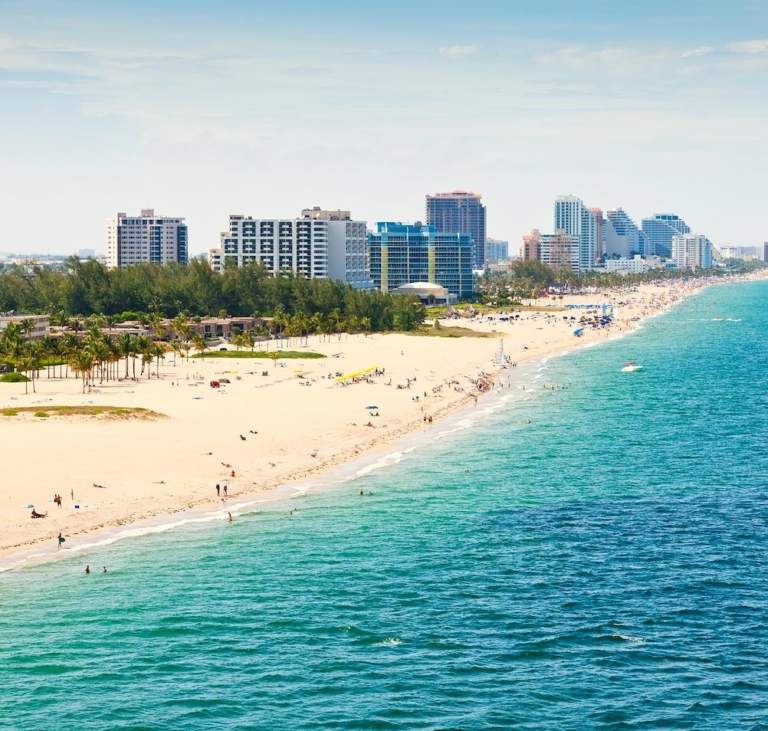 Where is Hot in February ☀️20 Incredible Warm Places to Visit in February