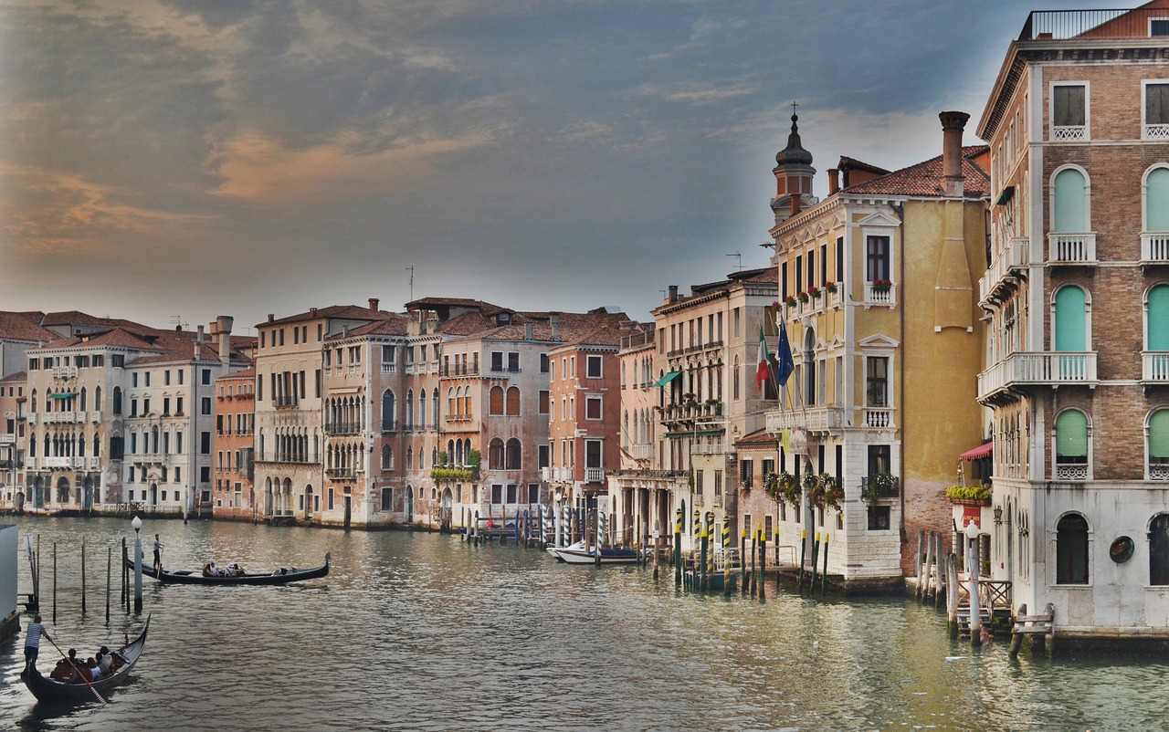 Where to stay in Venice - Best Airbnbs