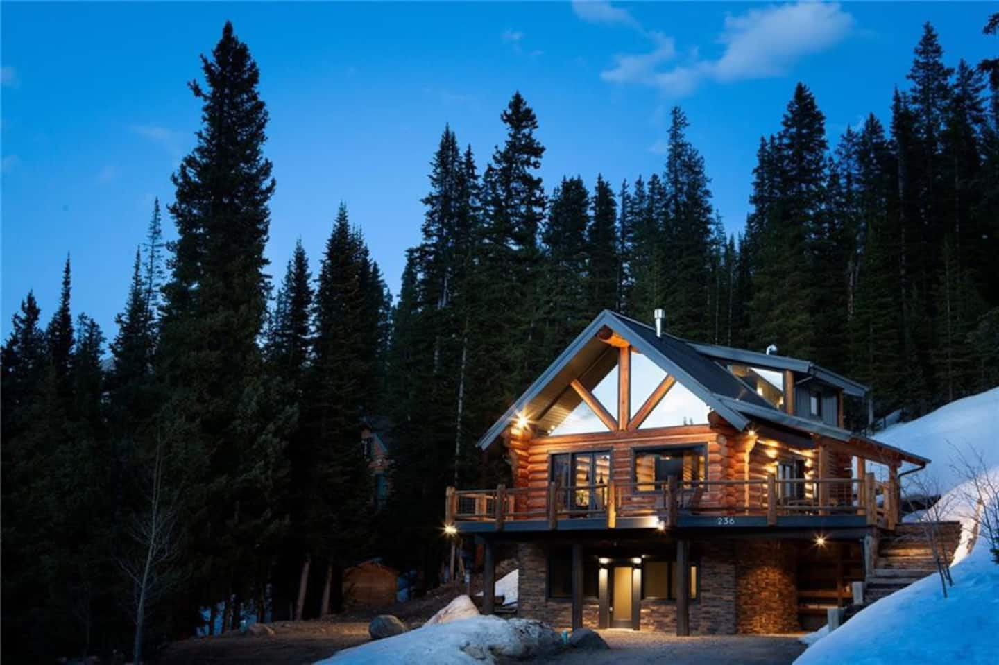 best cabin airbnb in breckenridge co