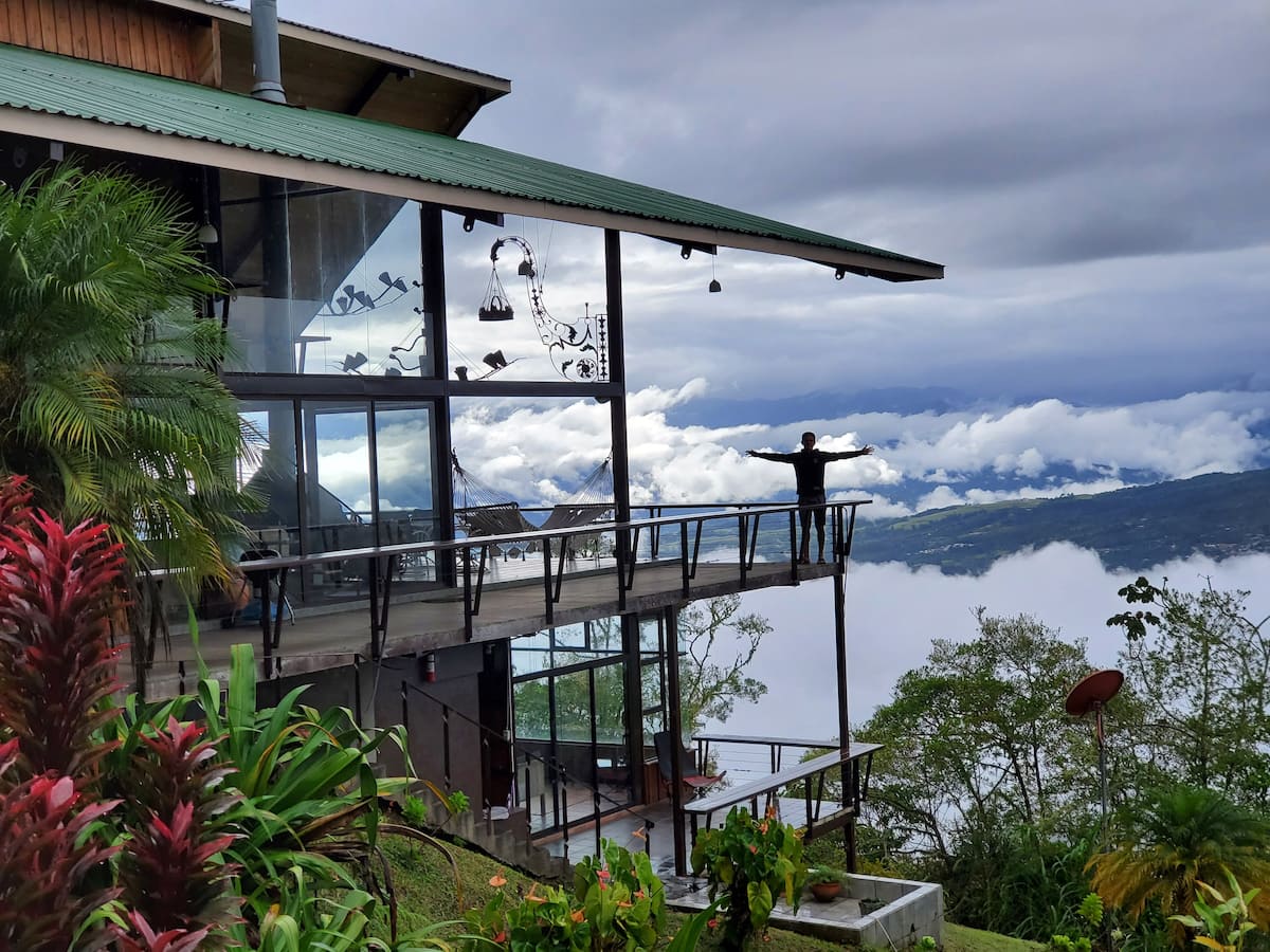 costa rica airbnb with view