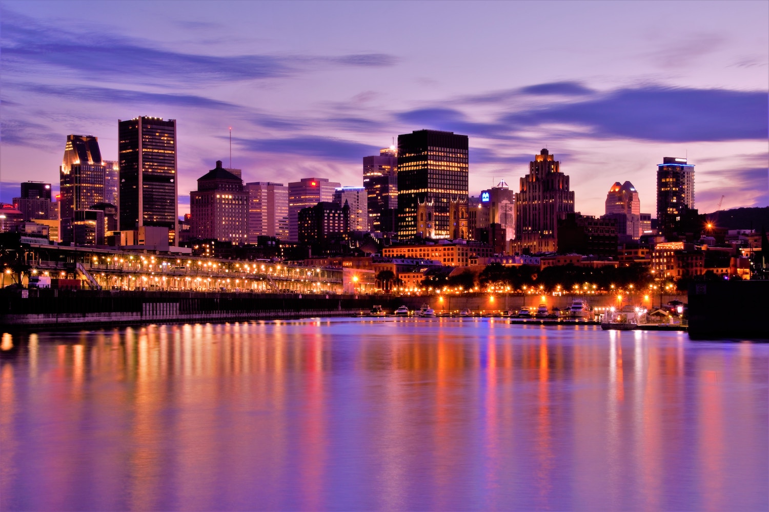 Airbnbs in Montreal Downtown