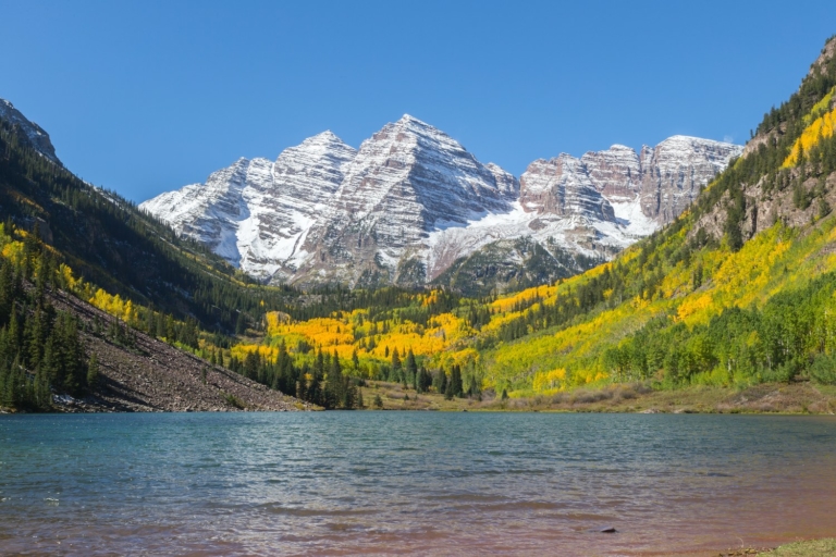 17 Best Airbnbs in Colorado for a Rocky Mountain Getaway (2022 Edition)