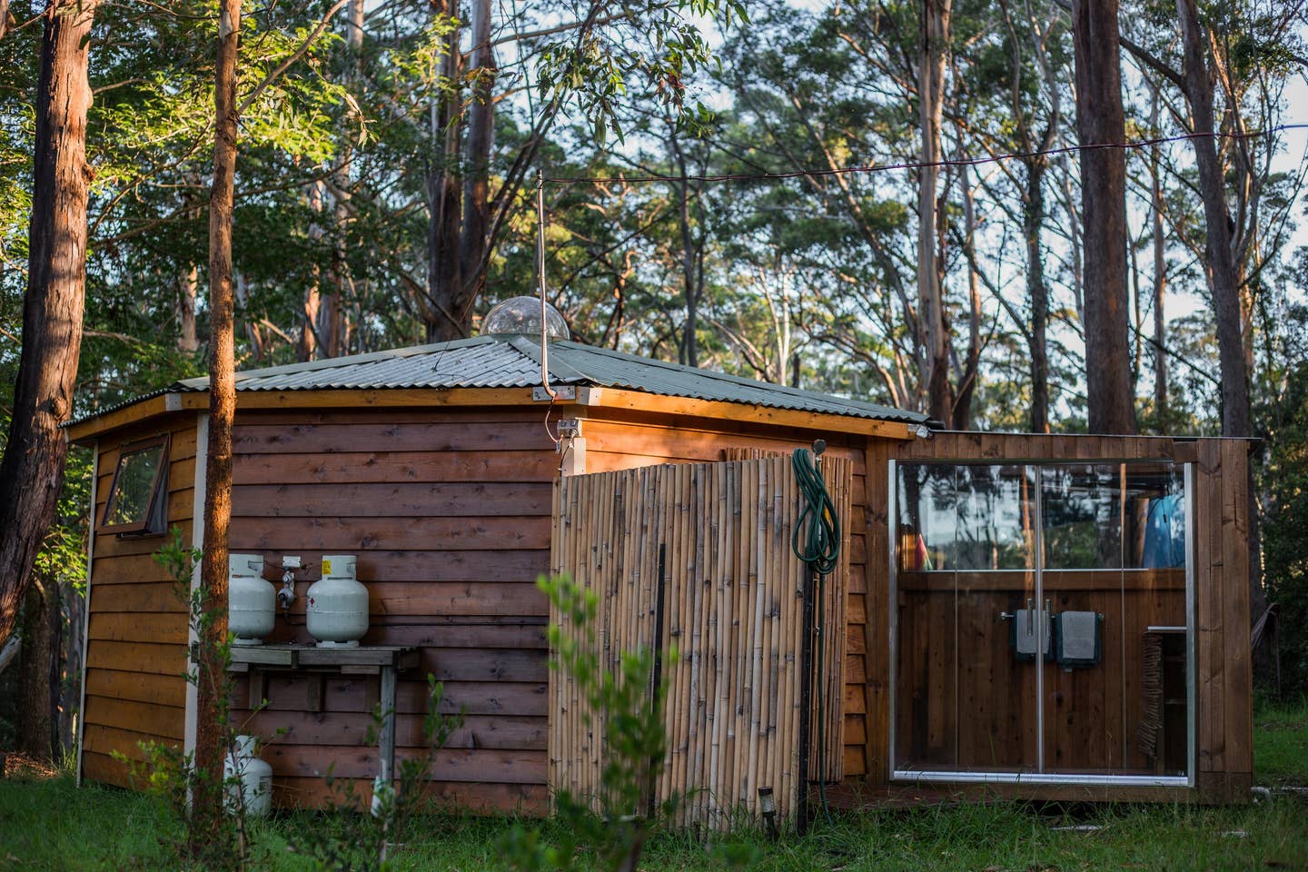 Funky Yurt on Acreage, Erina - Glamping Sydney