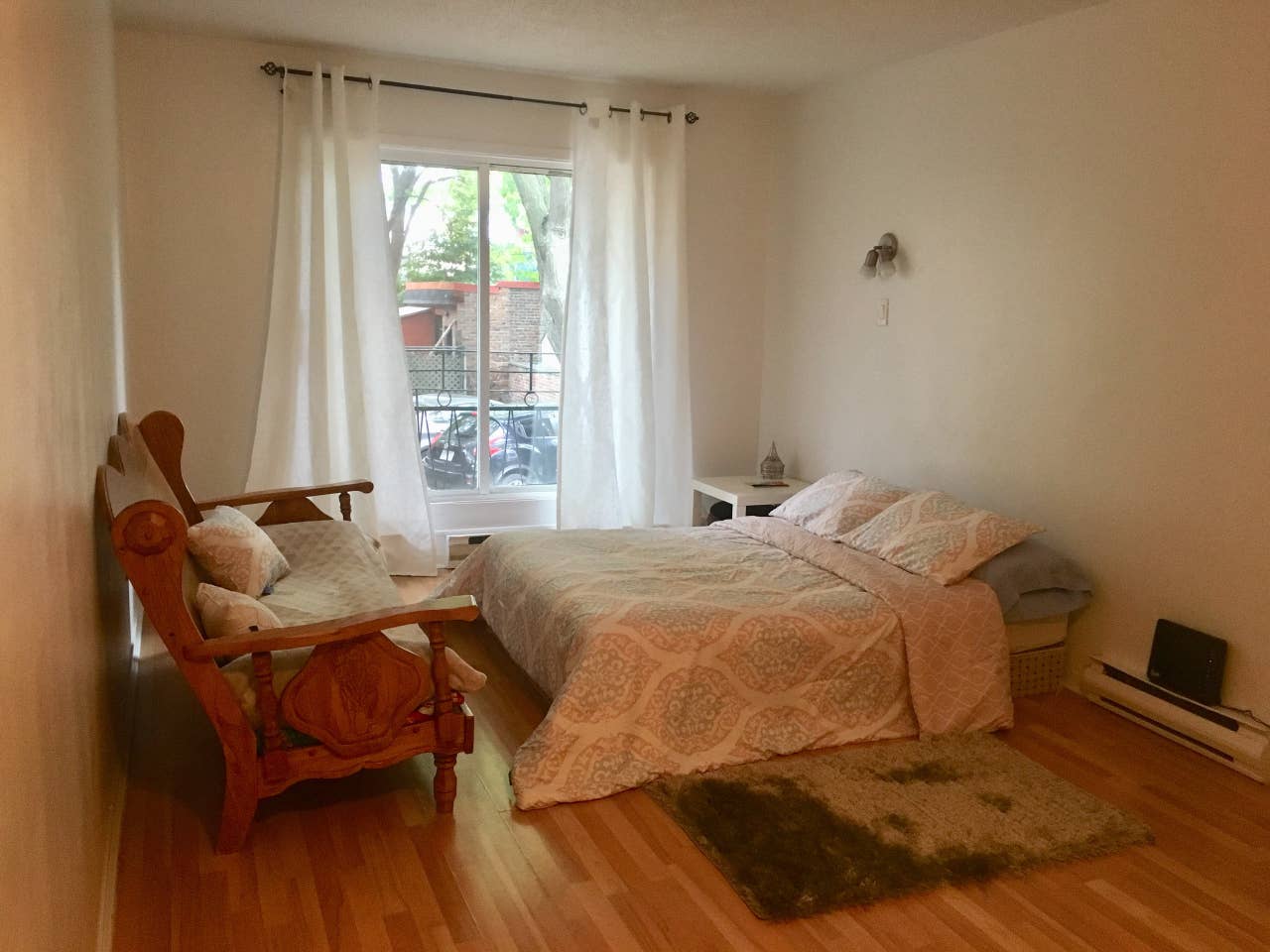 Studio Apartment Airbnb Montreal