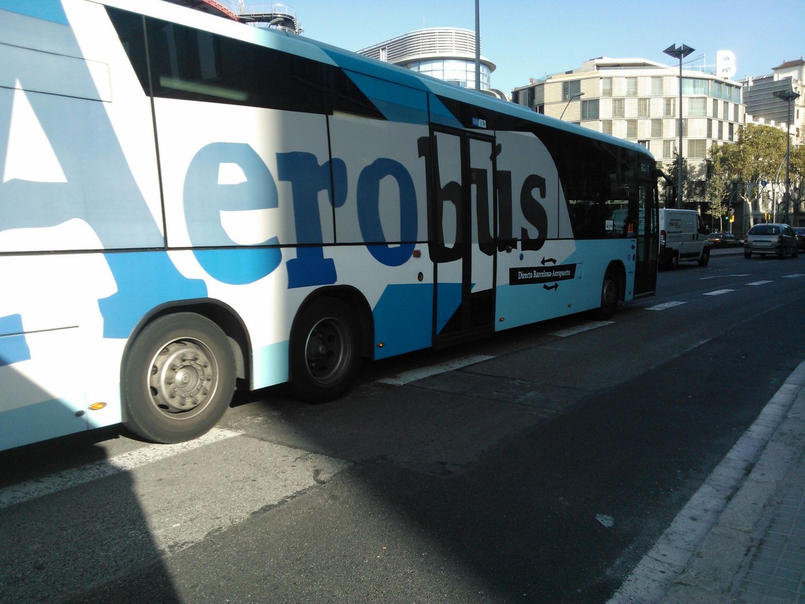 AEROBUS Barcelona - How to get from the Barcelona airport to city center