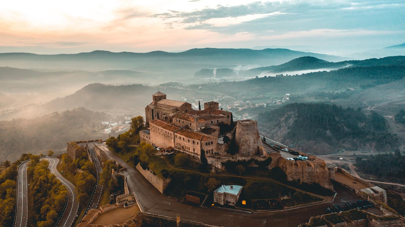 Cardona Caste - Barcelona Day Trips