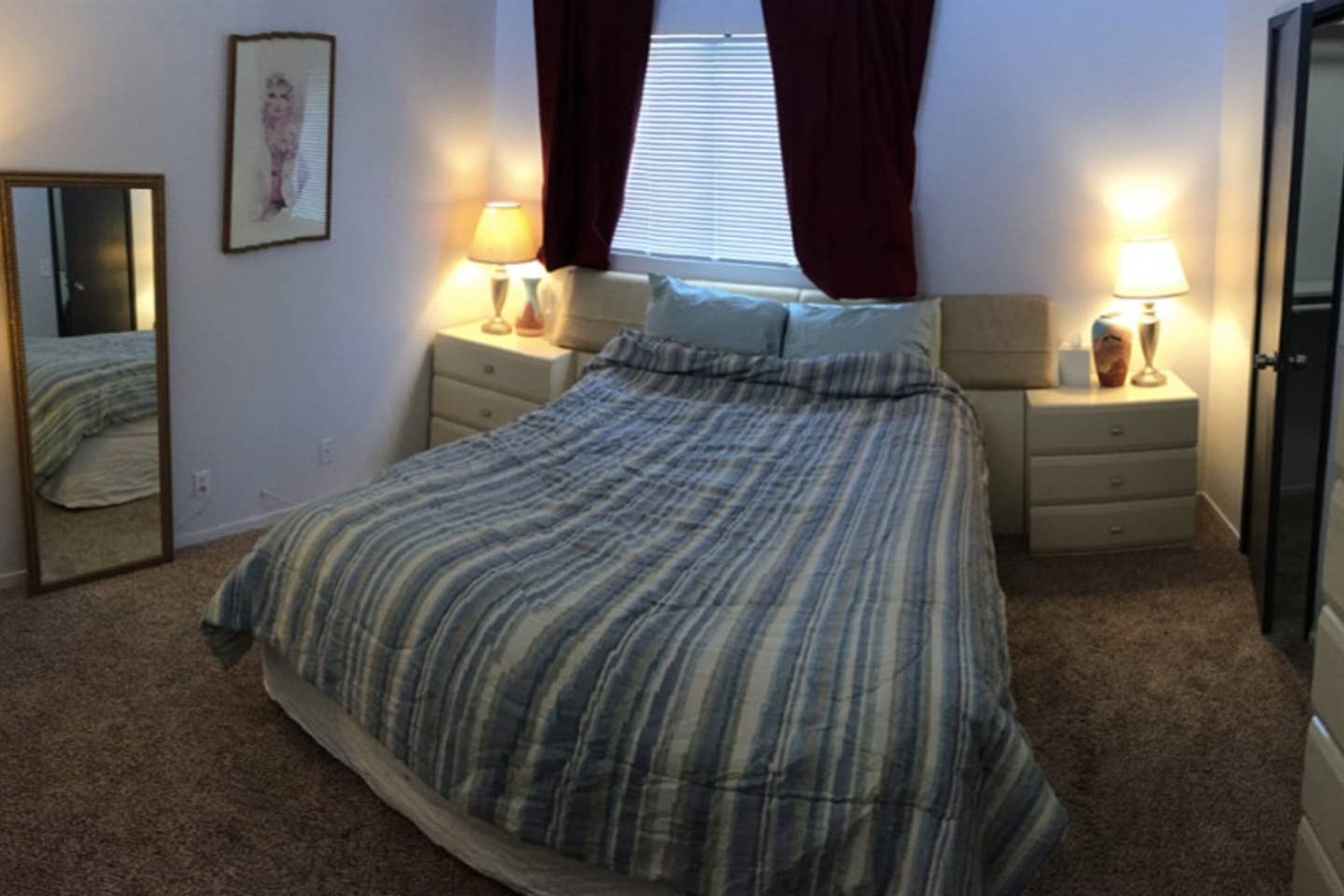 Cheap Loft Airbnb las Vegas