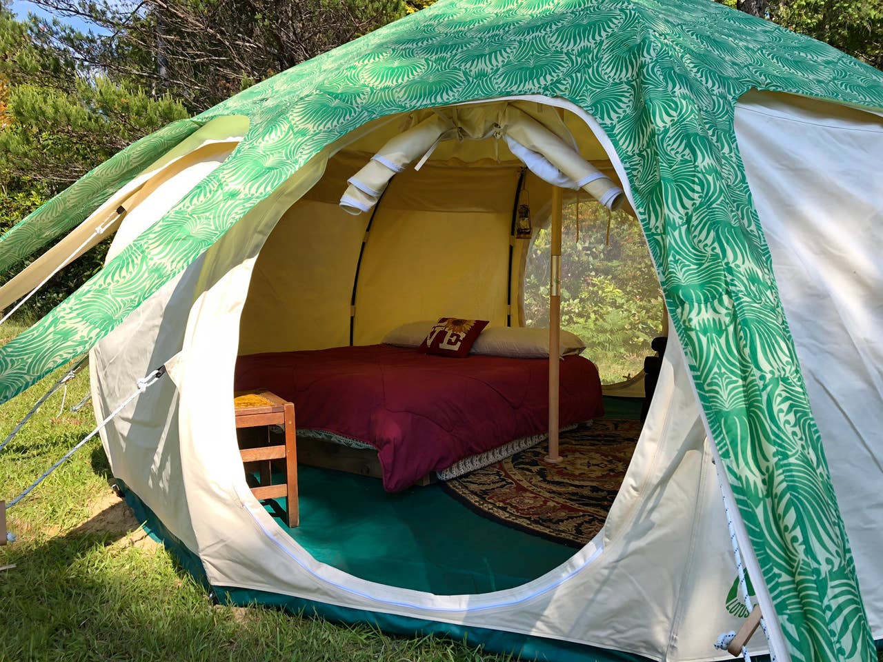 Lotus Bell Tent Glamping Oregon