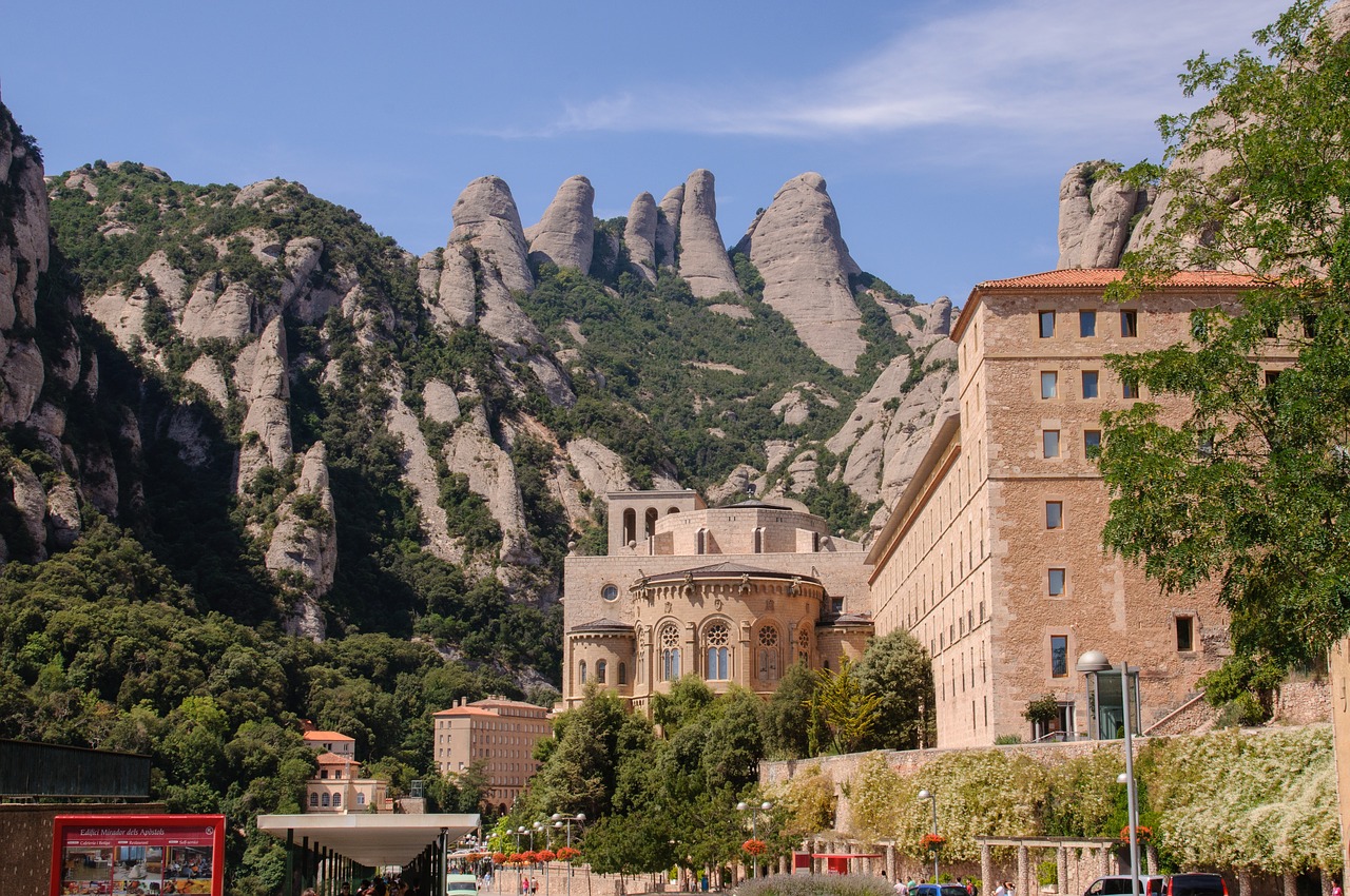 MONTSERRAT | Day Trip from Barcelona