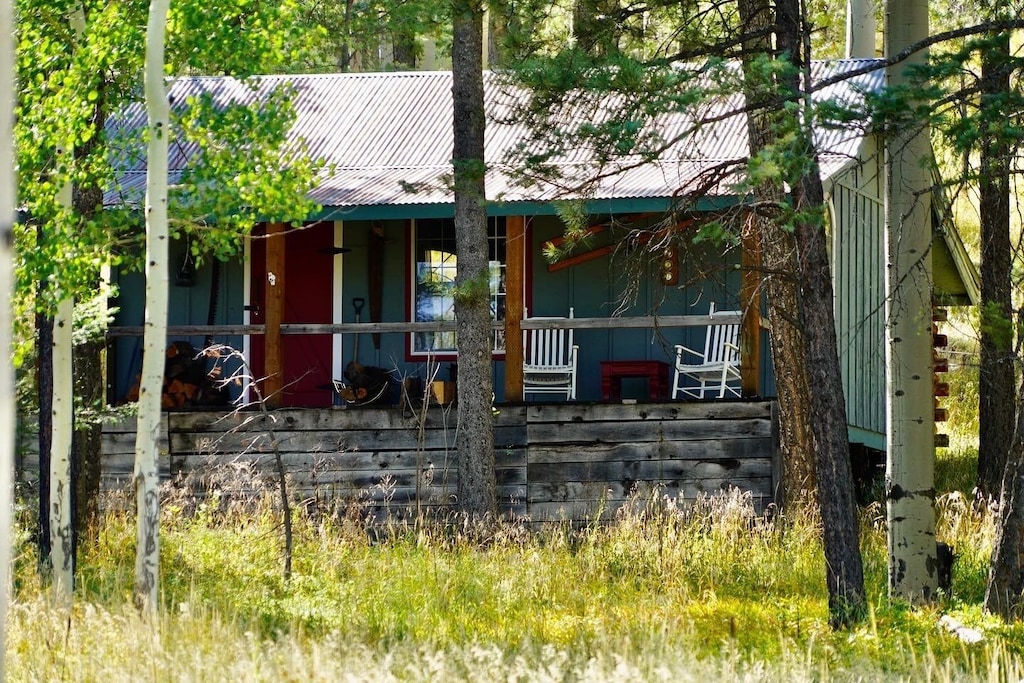 Glamper Cabin for the Eco-Concious Traveler - Grand Canyon