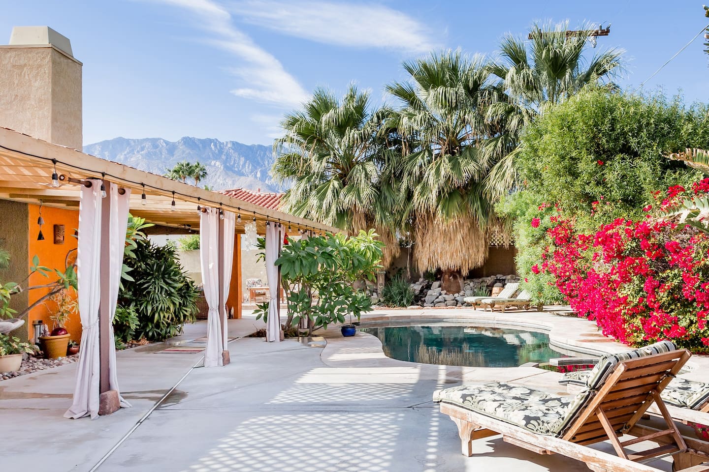 best-palm-springs- airbnb