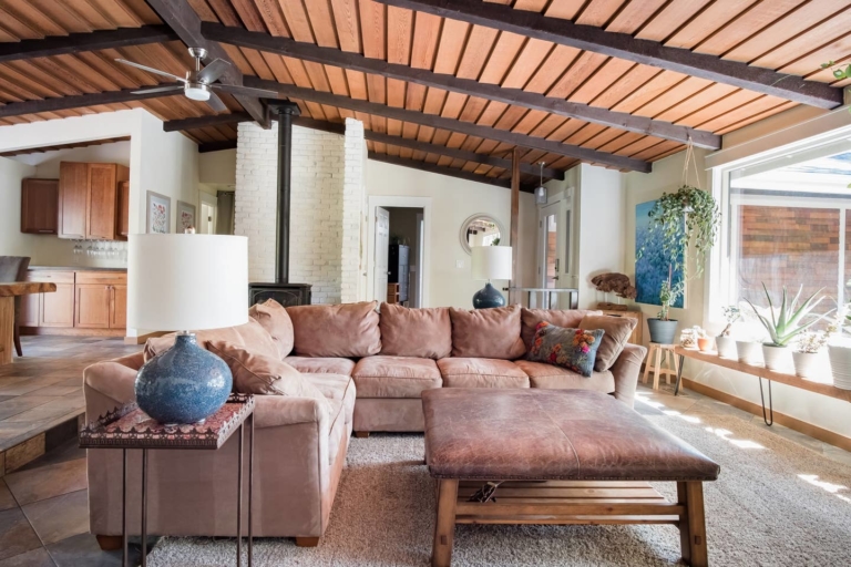 The 15 Coolest & BEST Airbnbs in Bend, Oregon Airbnb Bend [2020]