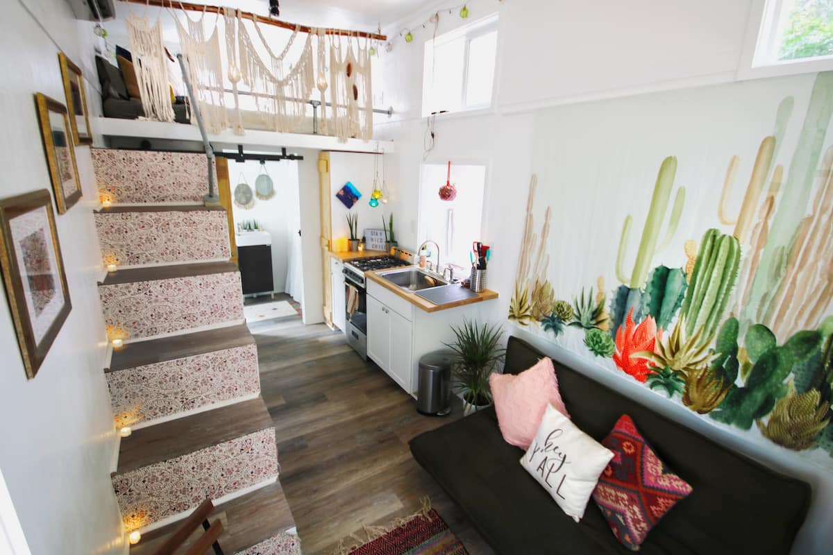 Cute Airbnb Charlotte NC - Tiny House