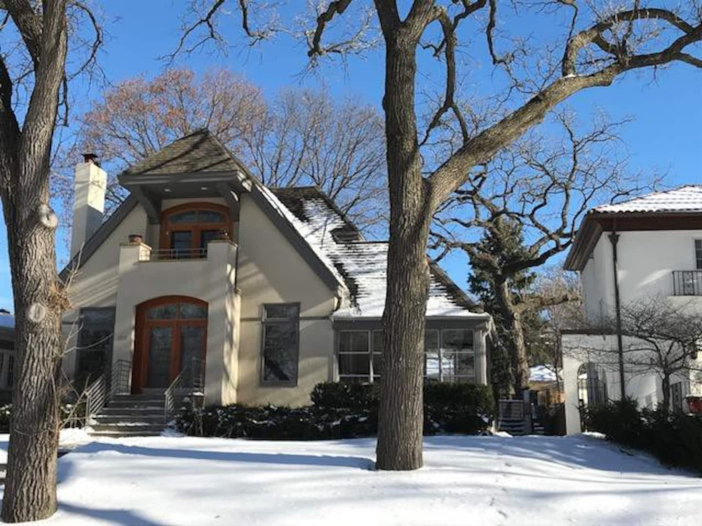 Luxury Airbnb In Minneapolis