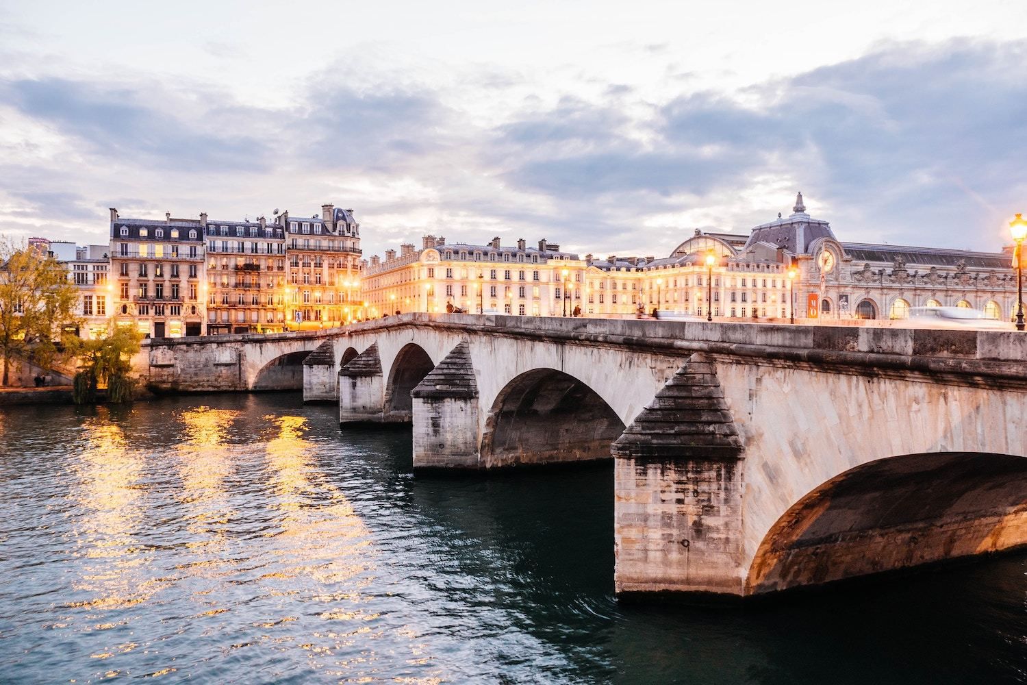  Légendes de Paris pour Instagram 