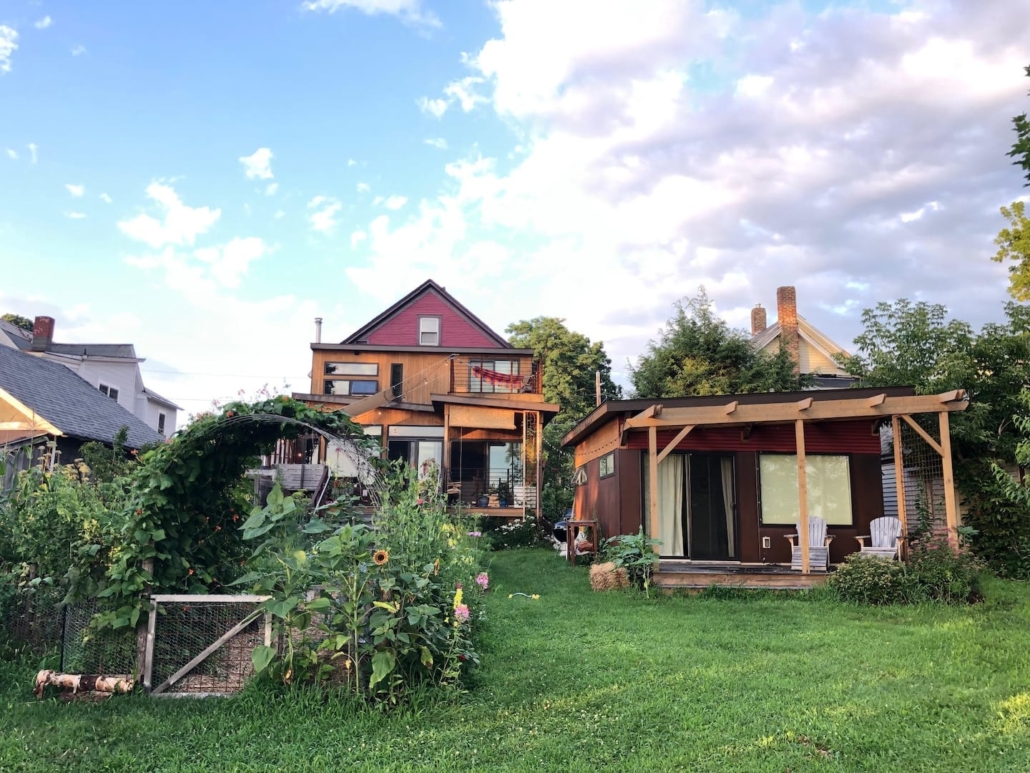 15 Best Airbnbs in Burlington, Vermont (2023 Edition)