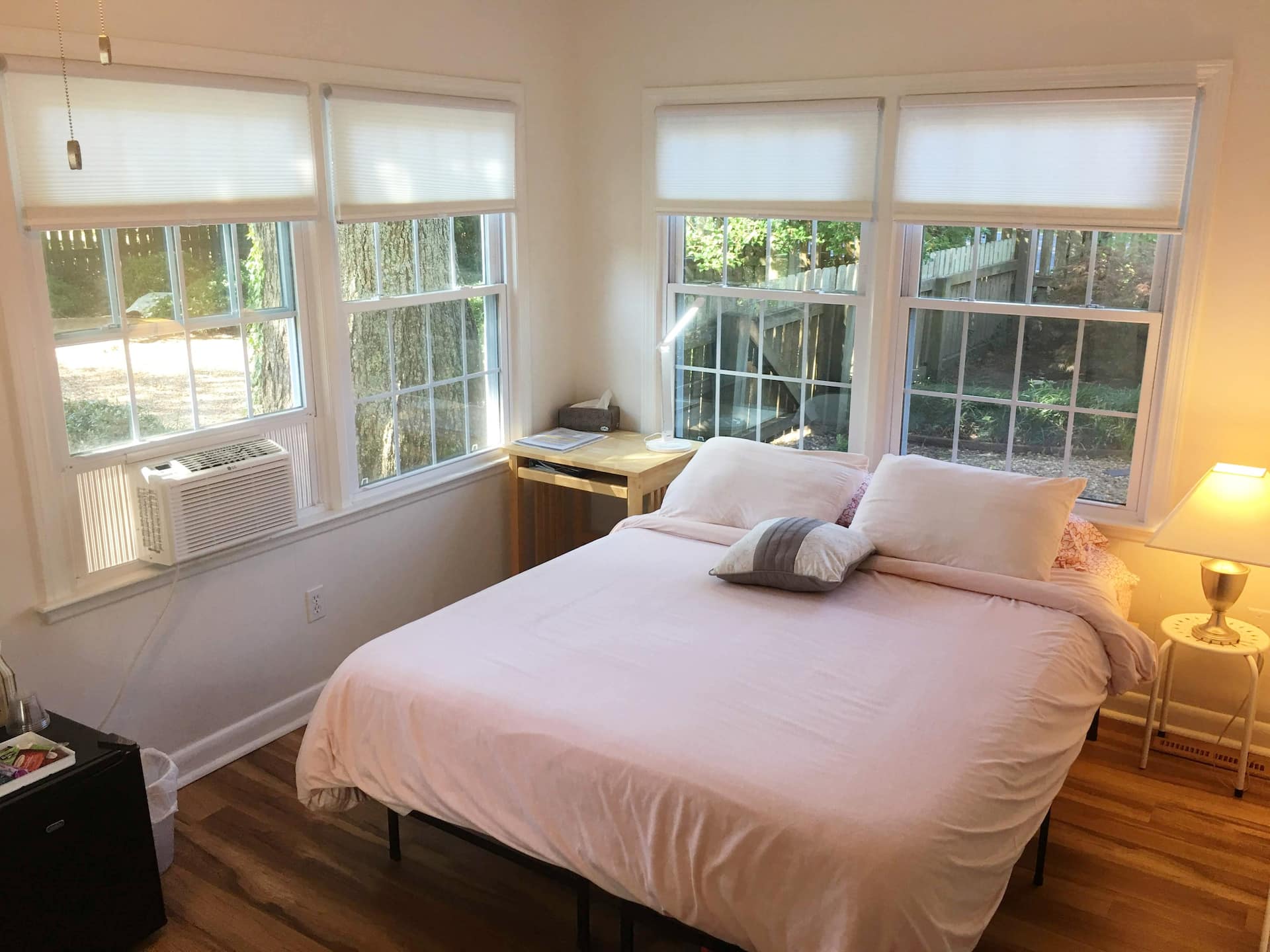 Private room 2.5 blocks from Atlantic Ocean beach